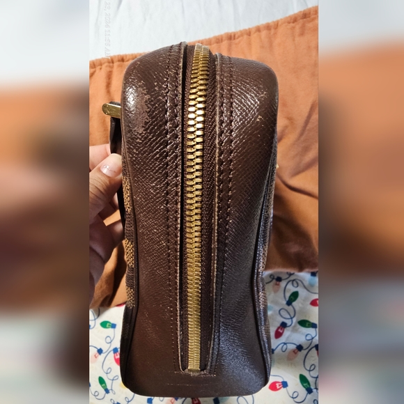 Authentic Louis Vuitton Brera - Picture 15 of 16